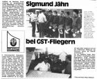 Fliegerrevue 10/86: Die Jahnsdorfer SPK wird u.a. von S.Jähn verabschiedet.